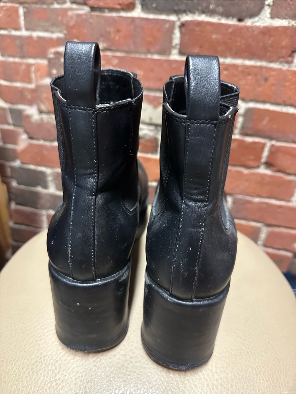Urban Outfitters Black Platform Chelsea Ankle Boots - Picture 3 of 5